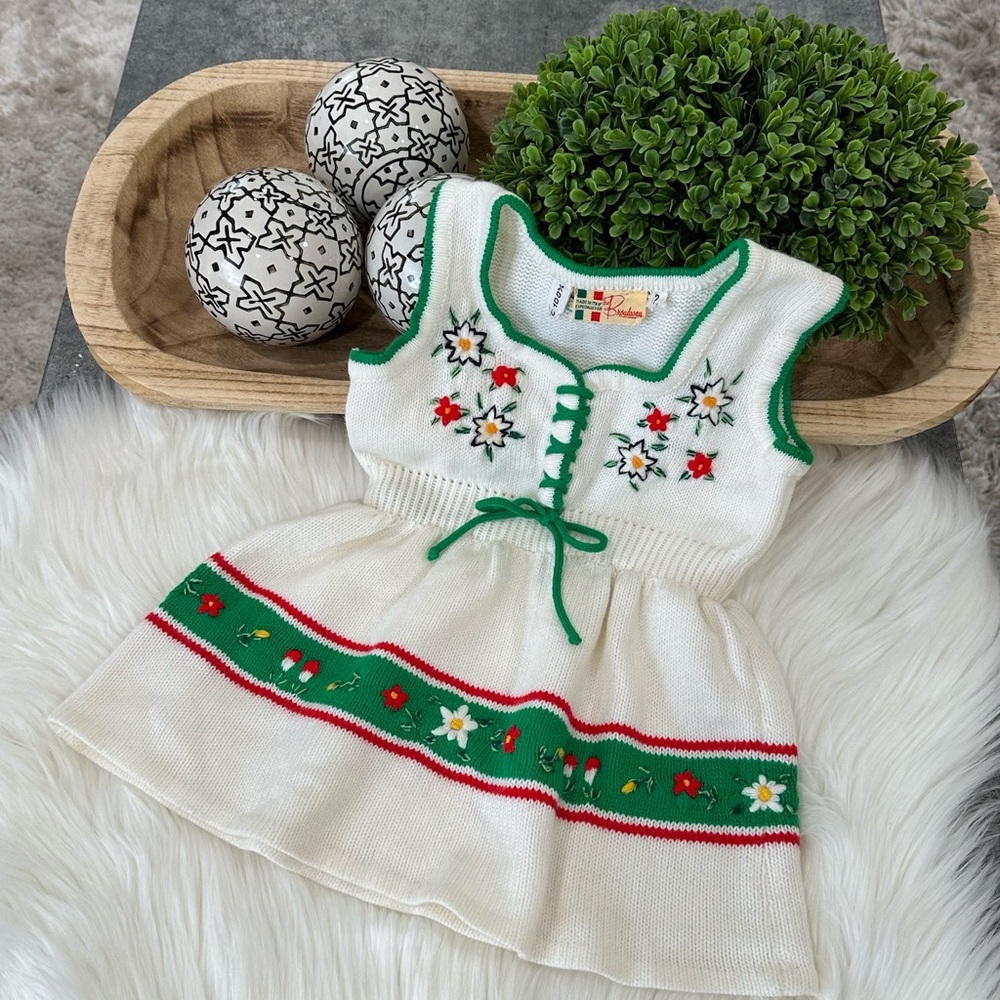 Vintage Made In Italy For The Broadway 100% Acrylic Fiber Dress Size 2T.